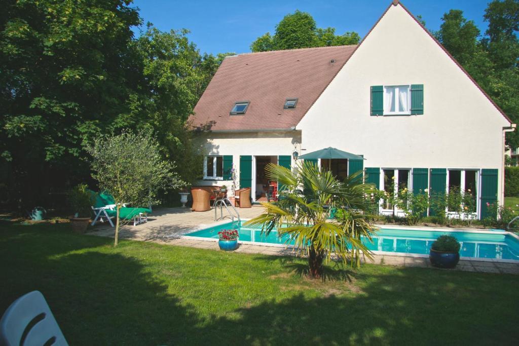 Les Hibiscus Bed & Breakfast Maisons-Laffitte Room photo